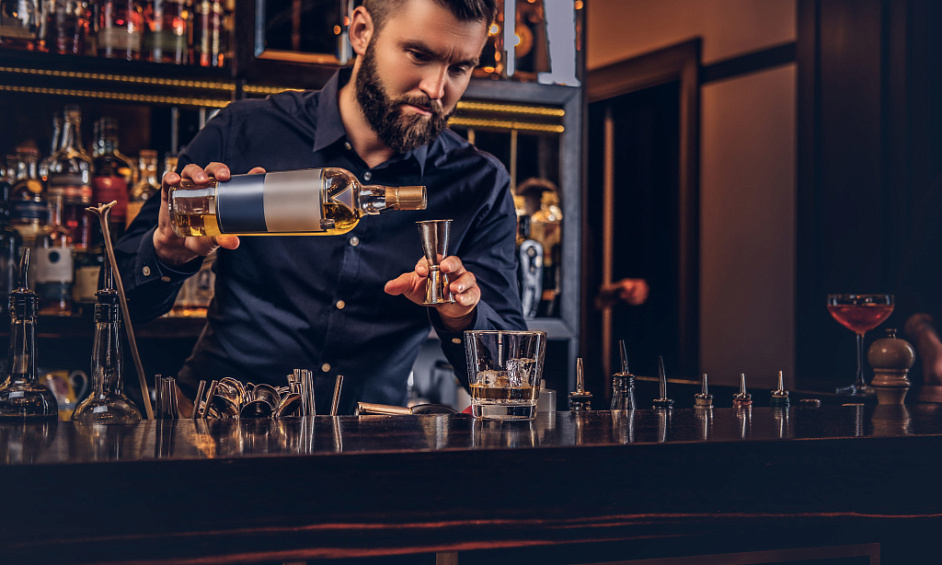 Cède bar brasserie d'ANGLE Paris 9 Grands Magasins 1