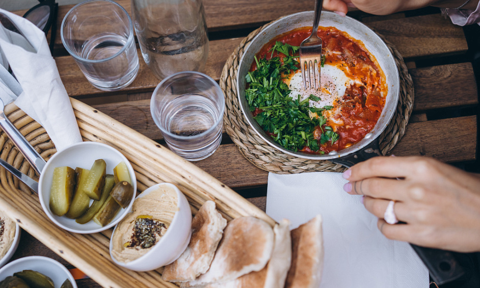 AV restaurant cuisine méditerranéenne Villeurbanne 1