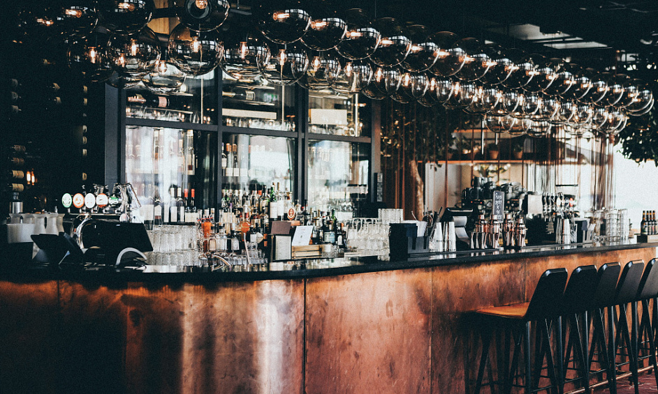 Bar licence IV restaurant à vendre 1