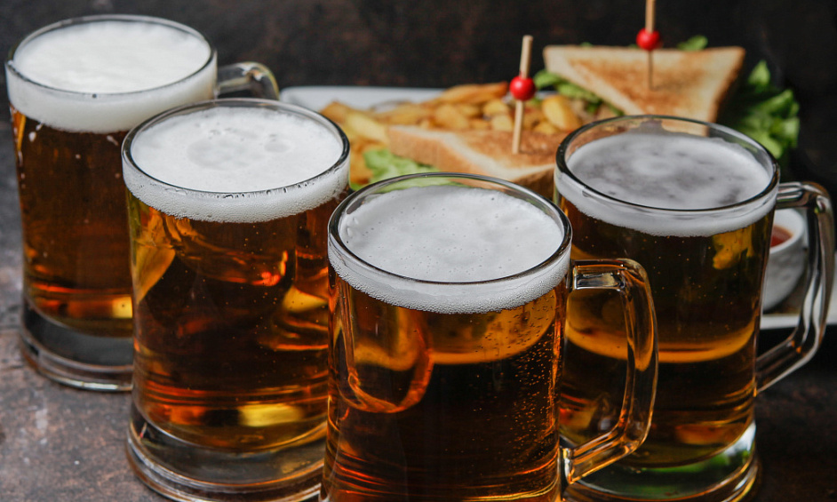 AV brasserie d'angle empl N°1 à Paris 1