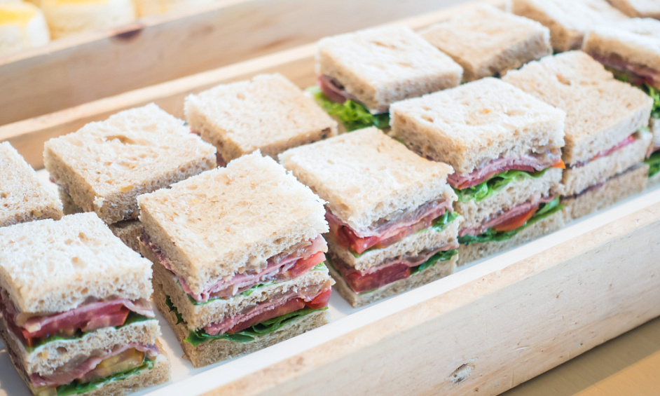 Vente snacking 40 places face port Montpellier 1