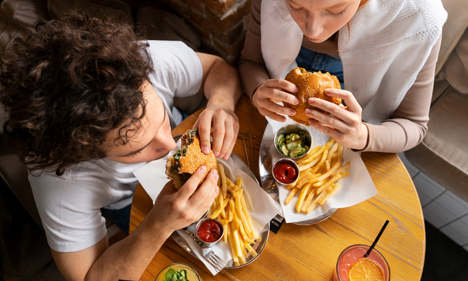 A vendre traiteur dans rue semi piétonne 75018 1