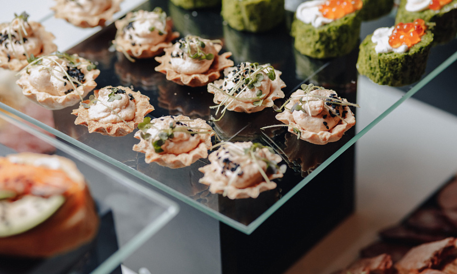 AV traiteur d'ANGLE quartier CSP+ Paris Daumesnil 1