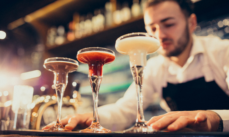 Cède bar brasserie top emplacement à Paris Ouest 1