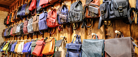 Vente Magasins de gadgets / articles fantaisie for sale in Clermont-Ferrand 155054