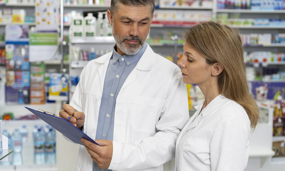 PHARMACIE - AXE ROUTIER N°1 TOURS 1