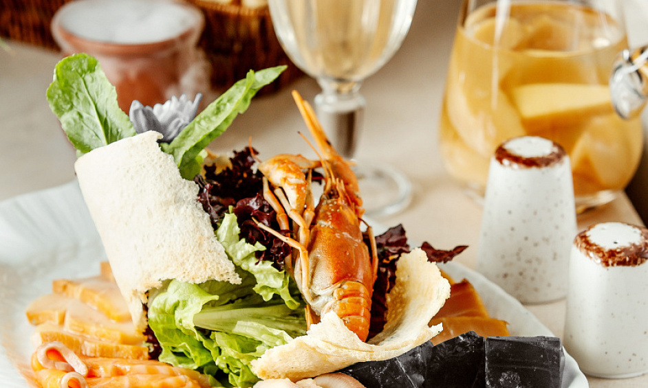 Vente restaurant au coeur du vieux port Marseille 1