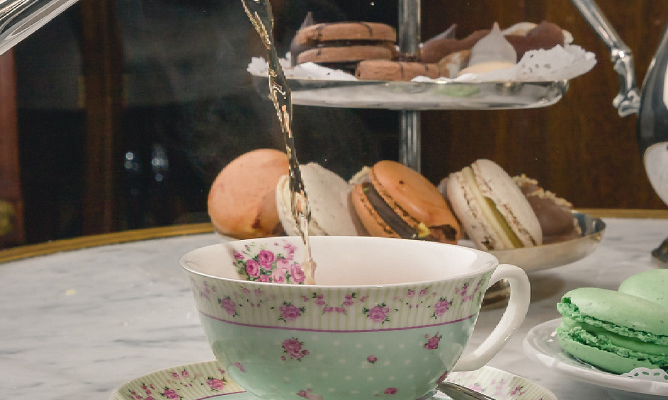 AV salon de thé clé en main emplacement N°1 à Mèze 1