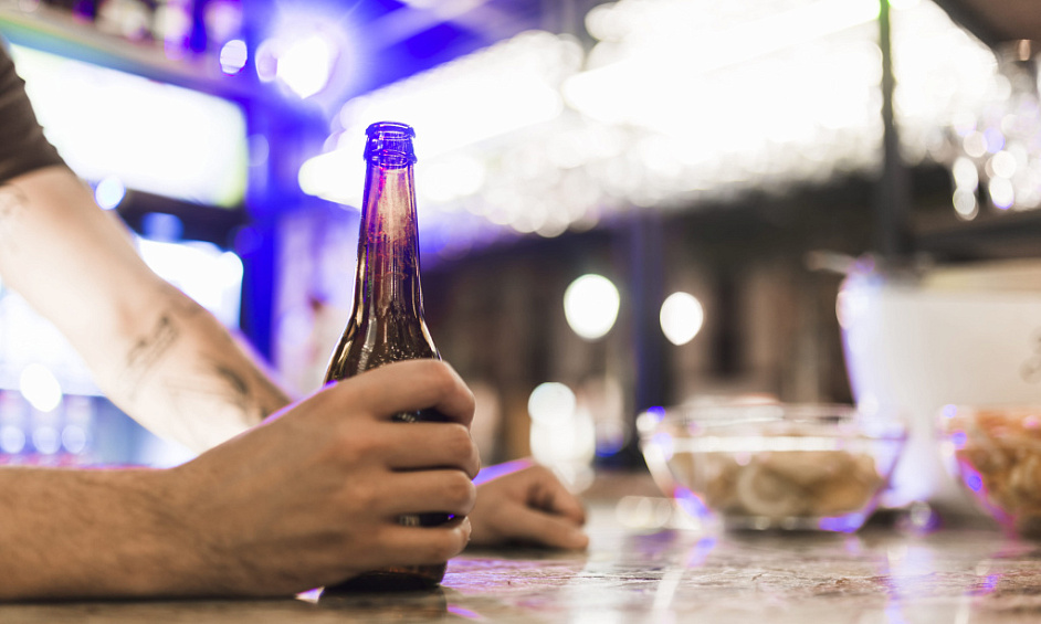 Vente bar tabac FDJ 140m² empl N°1 à Lorient 1