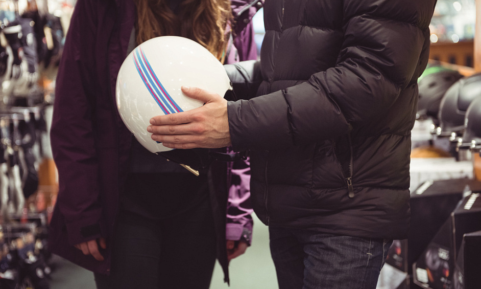 Vente FDC sports enseigne nationale en station 74 1