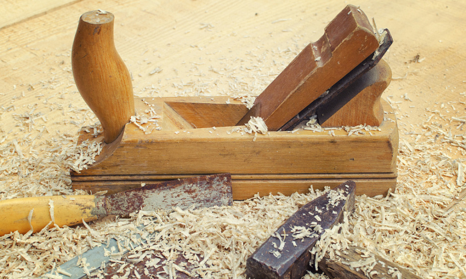 A vendre FDC ébénisterie, tabletterie à Oyonnax 1