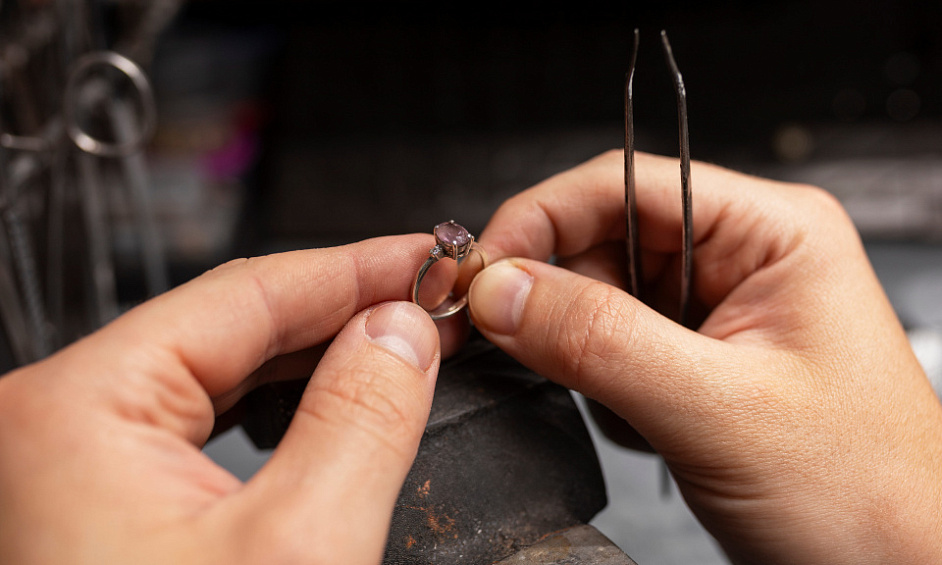 AV FDC bijoux accessoires Paris 01 place Vendôme 1