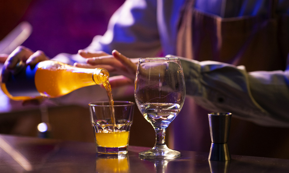 A vendre bar de nuit dans zone activité à Clermont 1