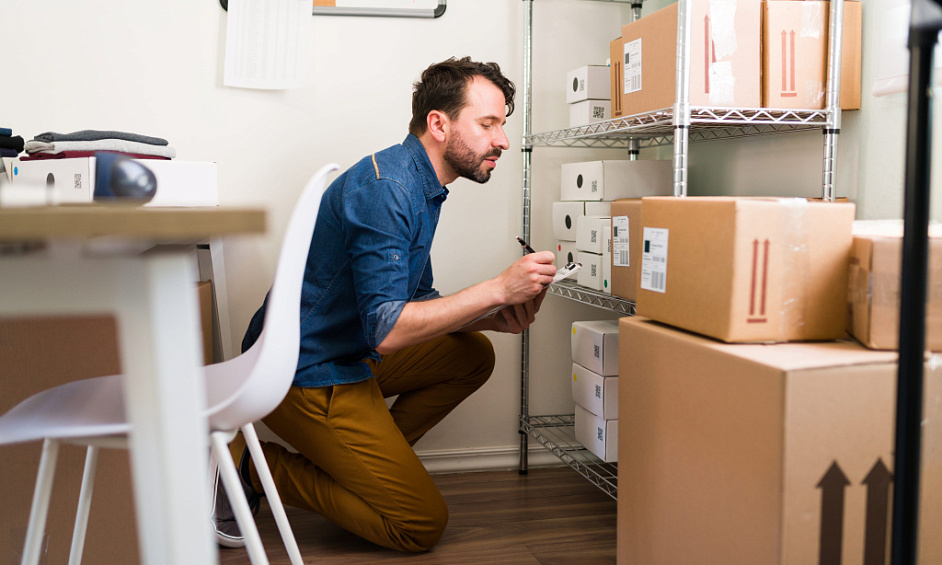 Créez votre centre de self-stockage dans le Rhône 1