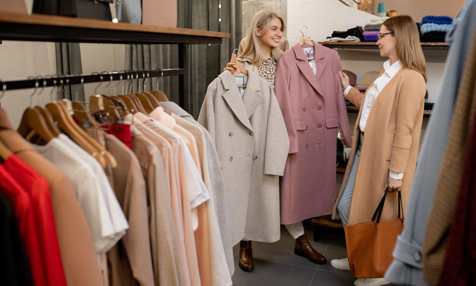 Cède boutique prêt à porter accessoires Paris 18 1