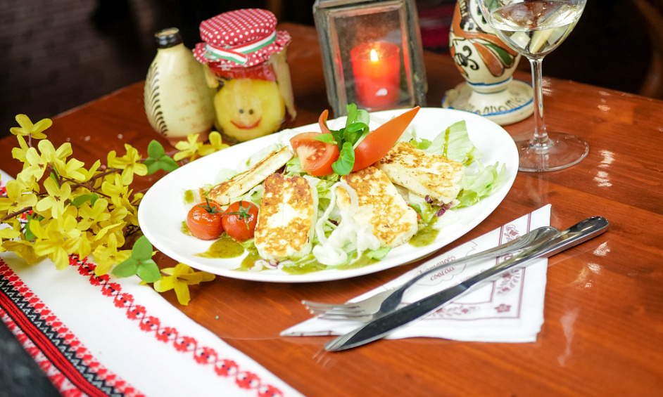 AV restaurant Rue Jean Jacques Rousseau 75001 1 AV restaurant Rue Jean Jacques Rousseau 75001 1